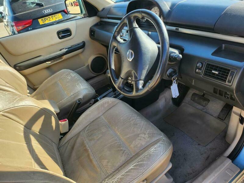Nissan X-Trail Se Green #22