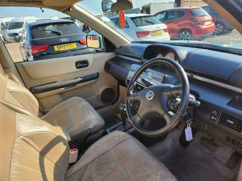Nissan X-Trail Se Green #23