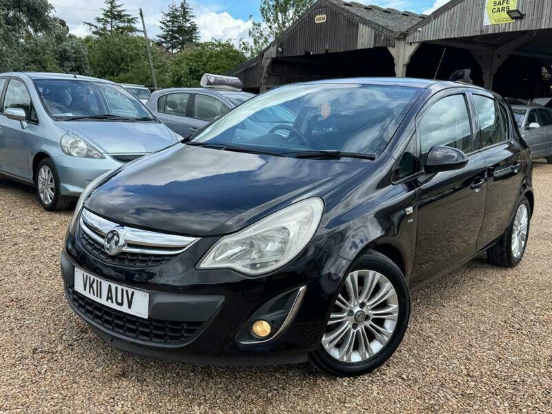 Vauxhall Corsa 1.4I 16V Sxi Black #2