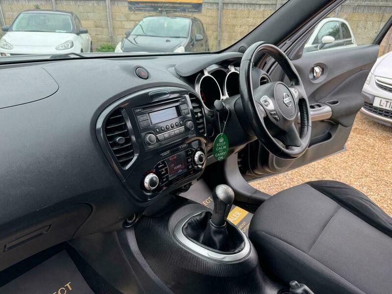 Nissan Juke Tekna Dci White #39