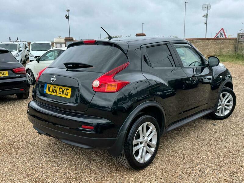 Nissan Juke Tekna Dci White #31