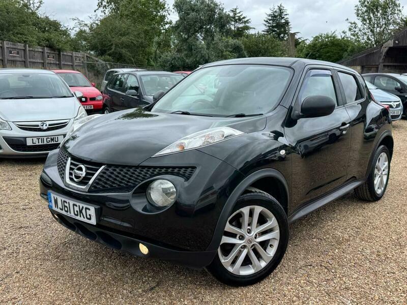 Nissan Juke Tekna Dci White #16