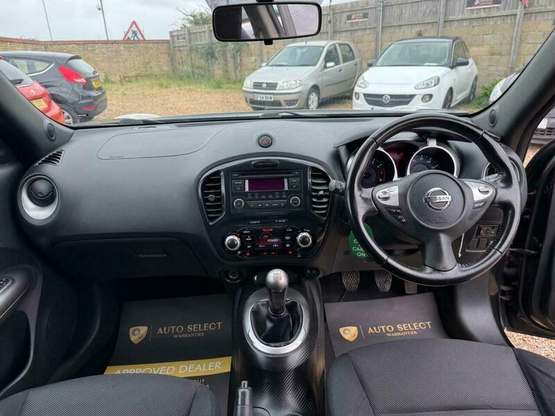 Nissan Juke Tekna Dci White #35