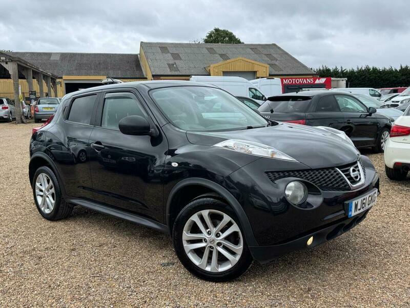 Nissan Juke Tekna Dci White #10