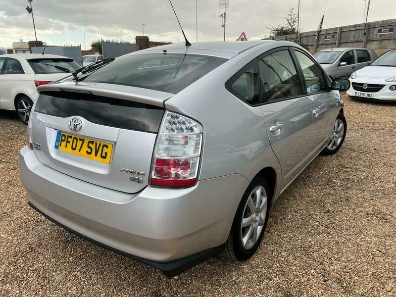 Toyota Prius T4 Grey #12
