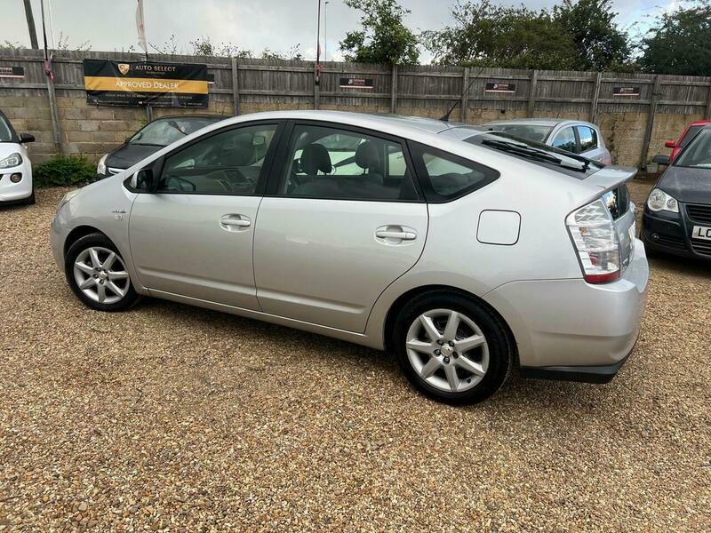 Toyota Prius T4 Grey #18