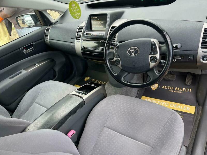 Toyota Prius T4 Grey #35