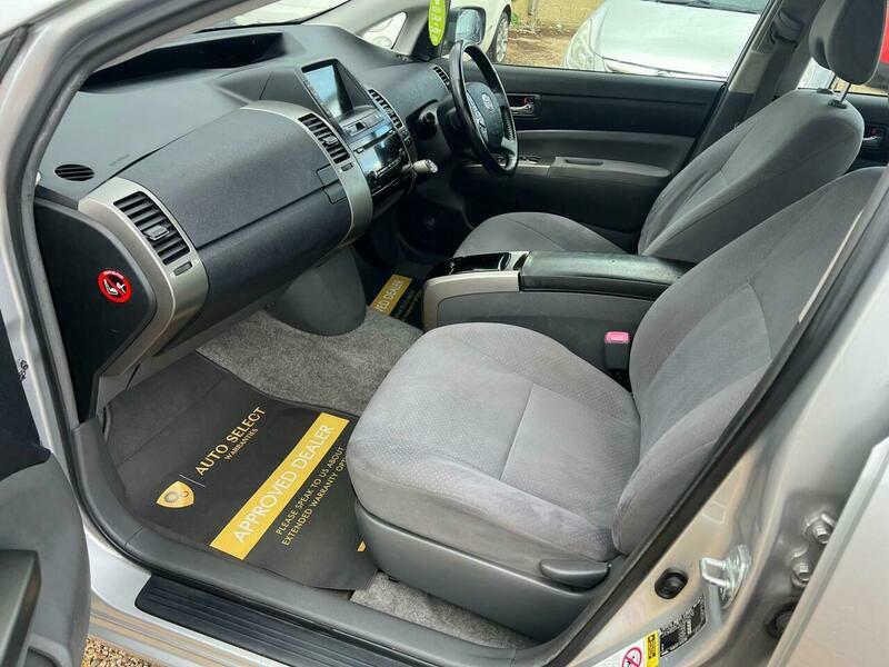 Toyota Prius T4 Grey #28