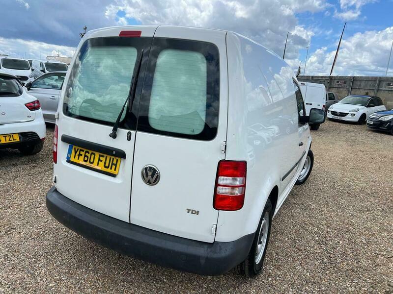Volkswagen Caddy Panel Van 1.6 2011 White #17