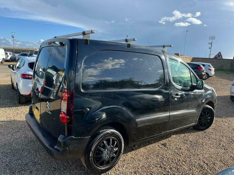 Citroen Berlingo 1.6L Lx White #9