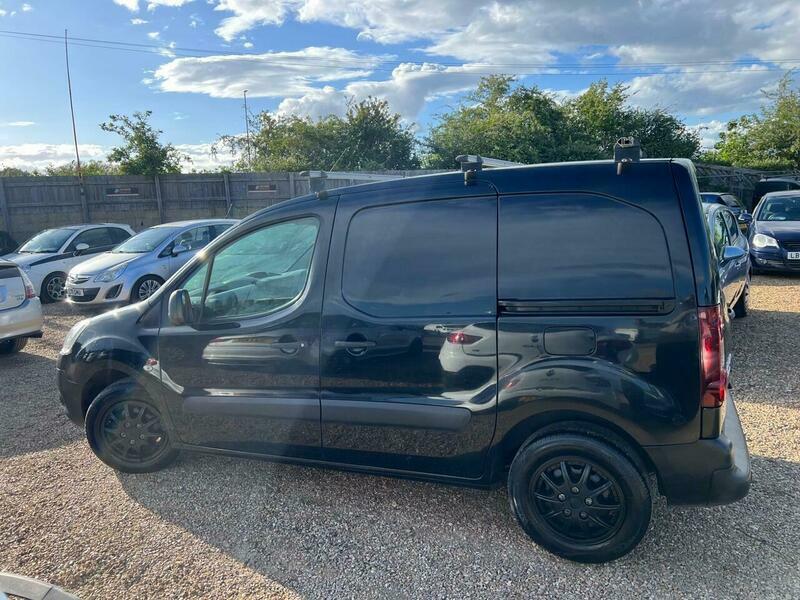 Citroen Berlingo 1.6L Lx White #13