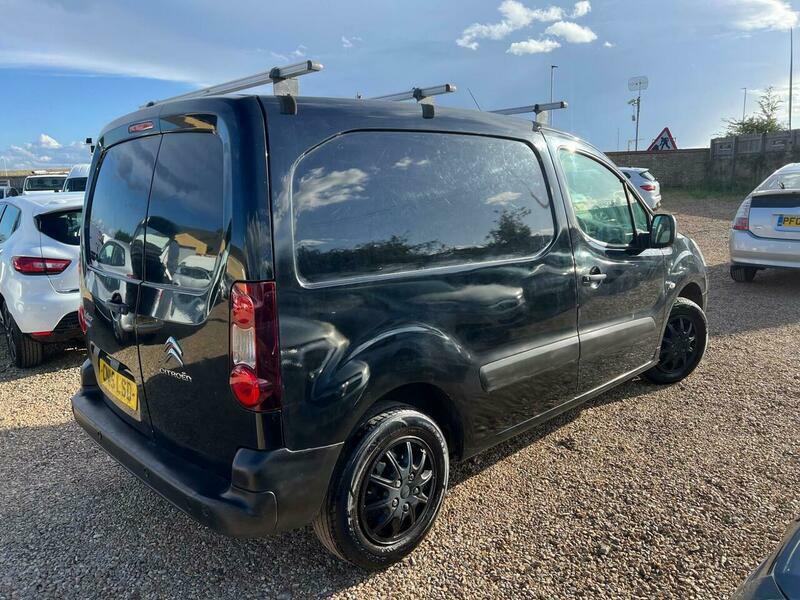 Citroen Berlingo 1.6L Lx White #12