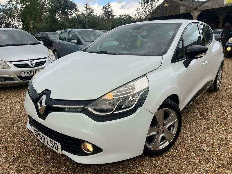 Renault Clio 1.2 16V Dynamique Medianav White #6