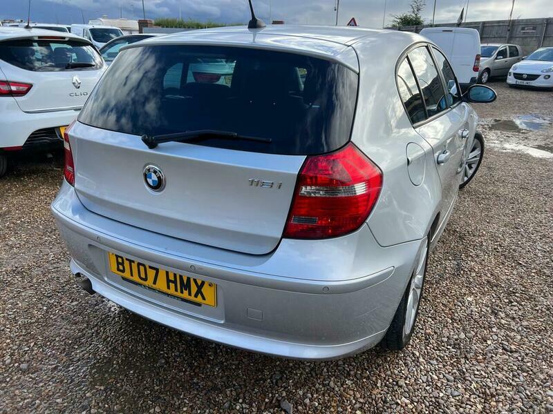 BMW 1 Series 2007 07 118D Black #5