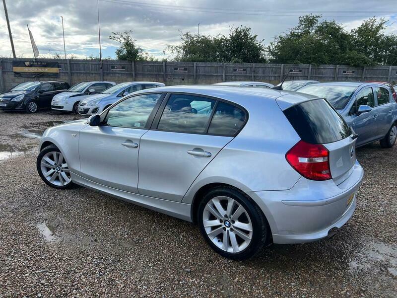 BMW 1 Series 2007 07 118D Black #3