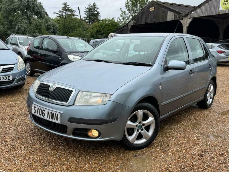 Skoda Fabia 1.4 16V Ambiente Grey #2