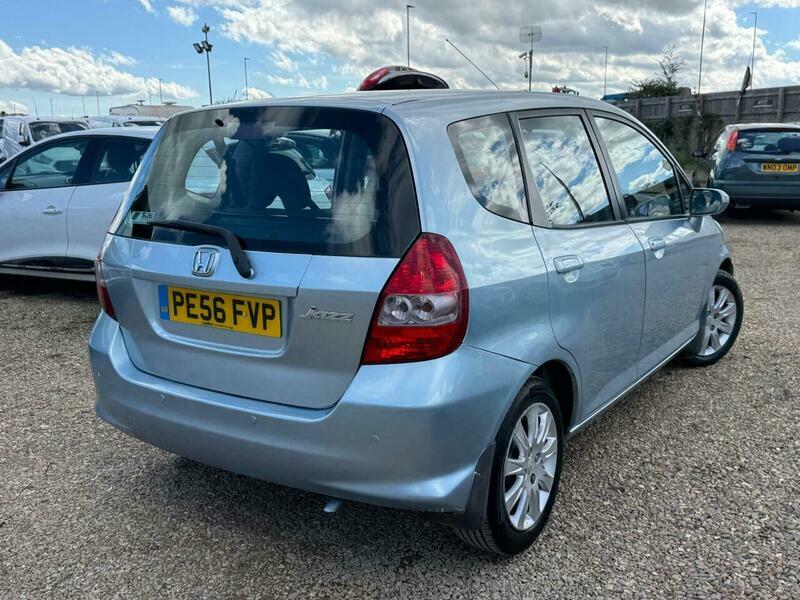 Honda Jazz 1.4 I-dsi Se Cvt-7 Blue #4