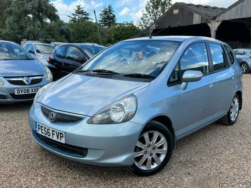 Honda Jazz 1.4 I-dsi Se Cvt-7 Blue