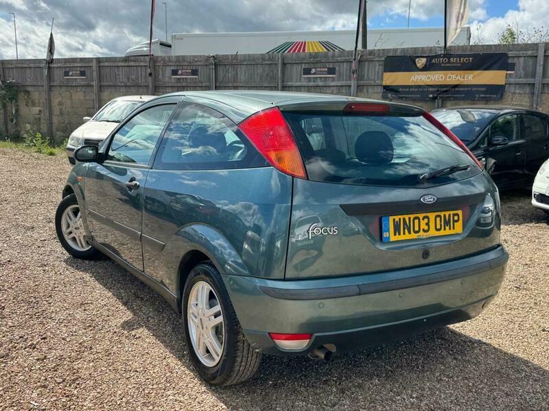 Ford Focus 1.6I 16V LX Grey #2