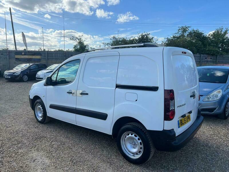 Peugeot Partner Bluehdi Active Grey #11