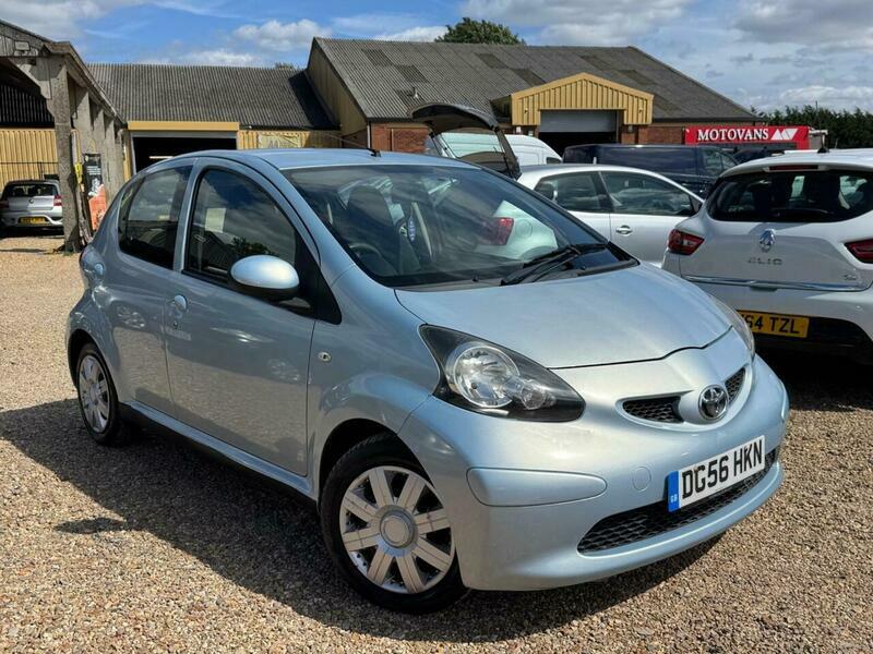 Toyota Aygo 1.0 Vvt-i Multimode Blue #4
