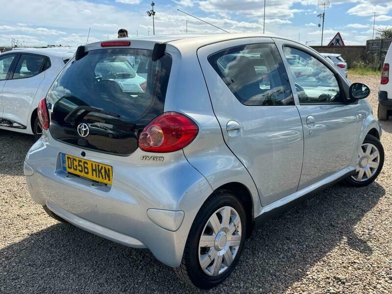 Toyota Aygo Hatchback Grey #10