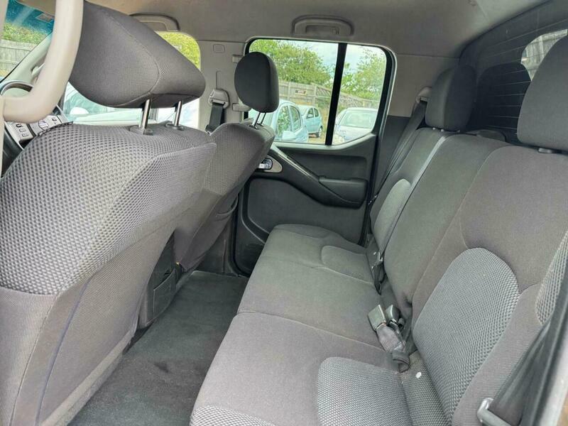 Nissan Navara Dci Acenta 4X4 Dcb 2009 Black #33