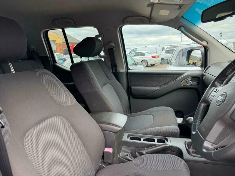 Nissan Navara Dci Acenta 4X4 Dcb 2009 Black #26