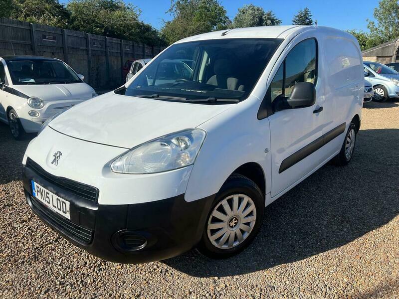 Peugeot Partner 1.6 Hdi 625 S White