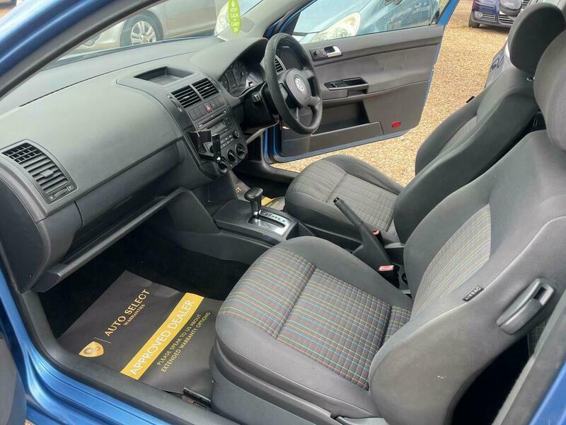 Volkswagen Polo Hatchback Silver #26