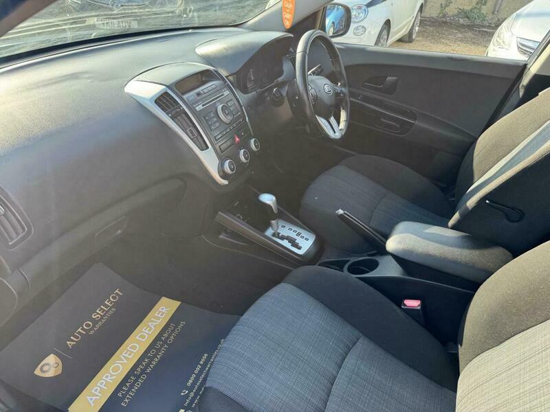 Kia Ceed 1.4 Crdi 1 White #20