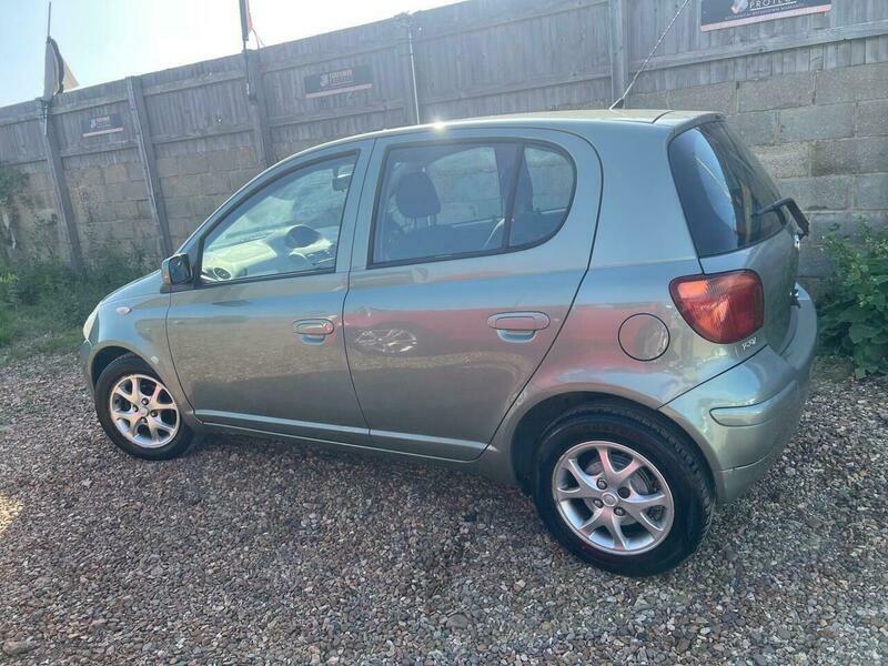 Toyota Yaris 1.4 D-4d T3 Silver #21