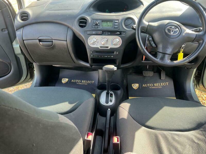 Toyota Yaris 1.4 D-4d T3 Silver #31