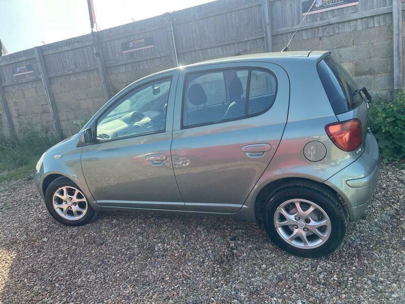 Toyota Yaris 1.4 D-4d T3 Silver #15
