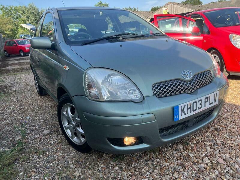 Toyota Yaris 1.4 D-4d T3 Silver #28
