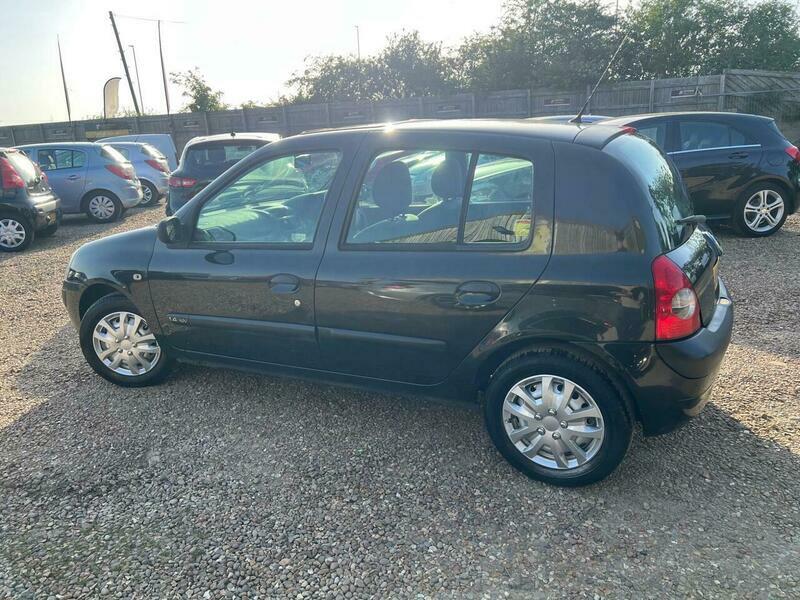 Renault Clio Hatchback 2.0 16V Renaultsport 200454 Silver #16