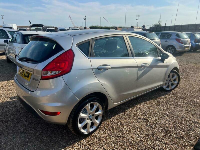 Ford Fiesta 1.4 Zetec Silver #3