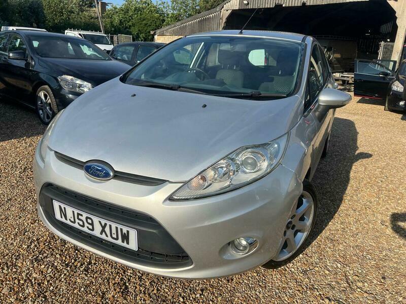 Ford Fiesta 1.4 Zetec Silver #2