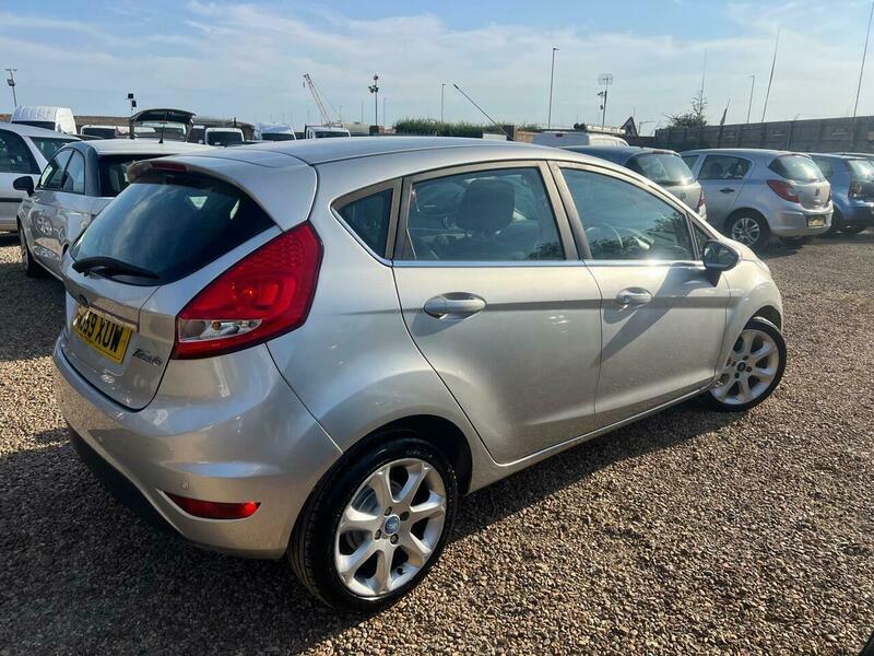 Ford Fiesta 1.4 Zetec Silver #6