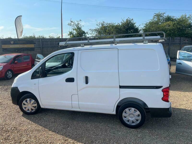 Nissan NV200 Dci Se Combi Black #17