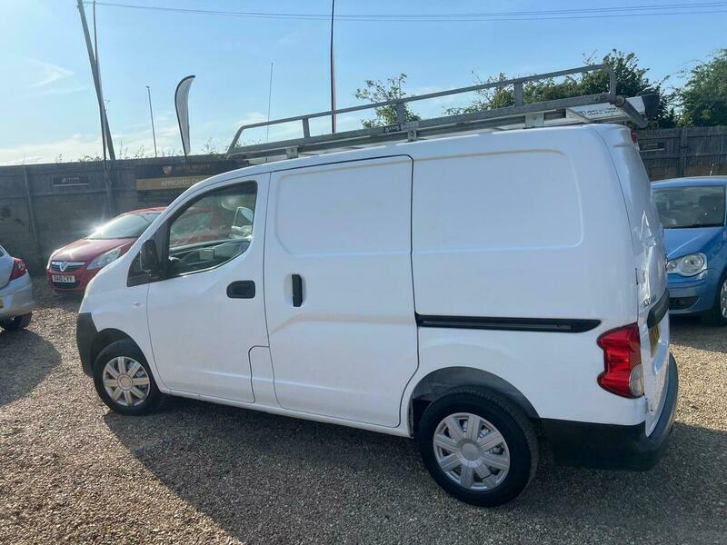 Nissan NV200 Dci Se Combi Black #18