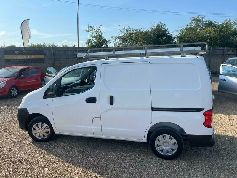 Nissan NV200 Dci Se Combi Black #11