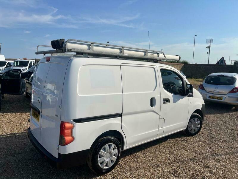 Nissan NV200 Dci Se Combi Black #15