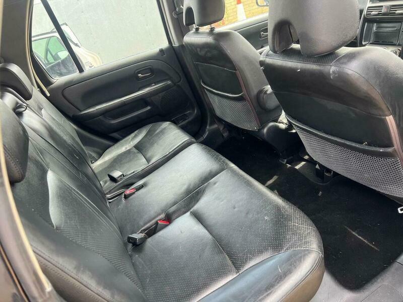 Ford  Zetec 5dr Black #25