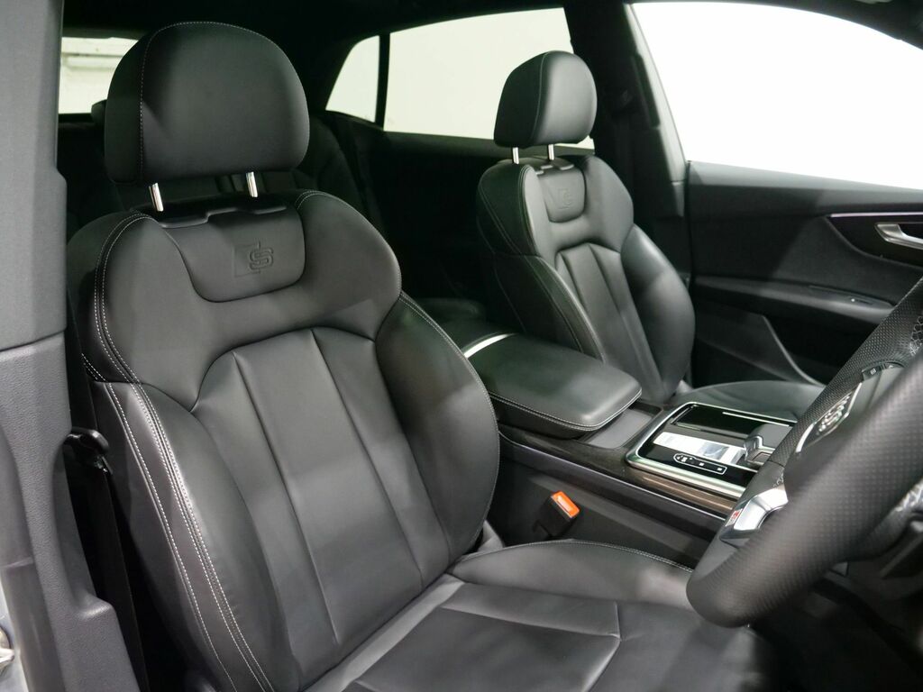 Audi Q8 2023 3.0 Tdi V6 50 Black Edition Suv Ti Silver #3