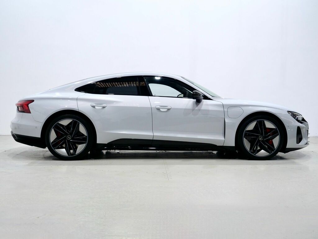 Audi Rs E-Tron Gt 2024 93.4Kwh Carbon Vorsprung Saloon Black #6