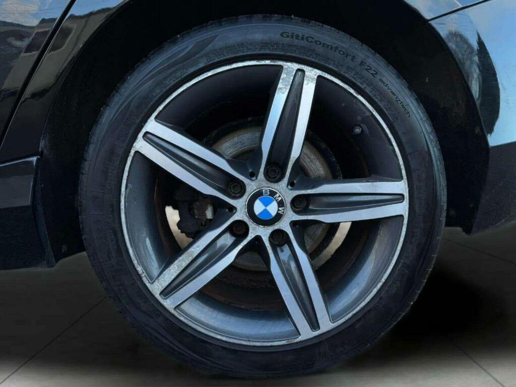 BMW 1 Series Hatchback Black #34