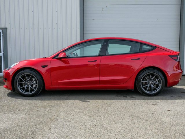 Tesla Model 3 2021 Standard Range Plus Saloon SH71HJJ Red #4