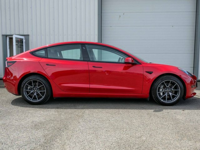 Tesla Model 3 2021 Standard Range Plus Saloon SH71HJJ Red #3