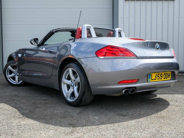 BMW Z4 2010 2.5 23I Convertible Sdrive Grey #2
